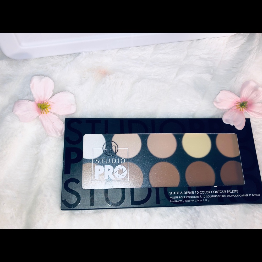 Online Only Studio Pro Contour Palette